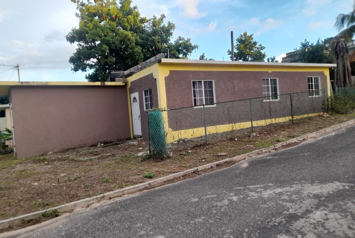 Third image of 869 Lignum Vitae Drive in Freetown, Clarendon, Jamaica - property is For Sale