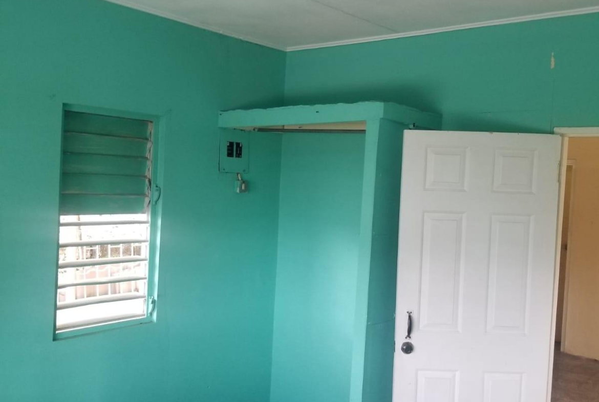 Nineteenth image of 5a Perth Road in Mandeville, Manchester, Jamaica - property is For Sale