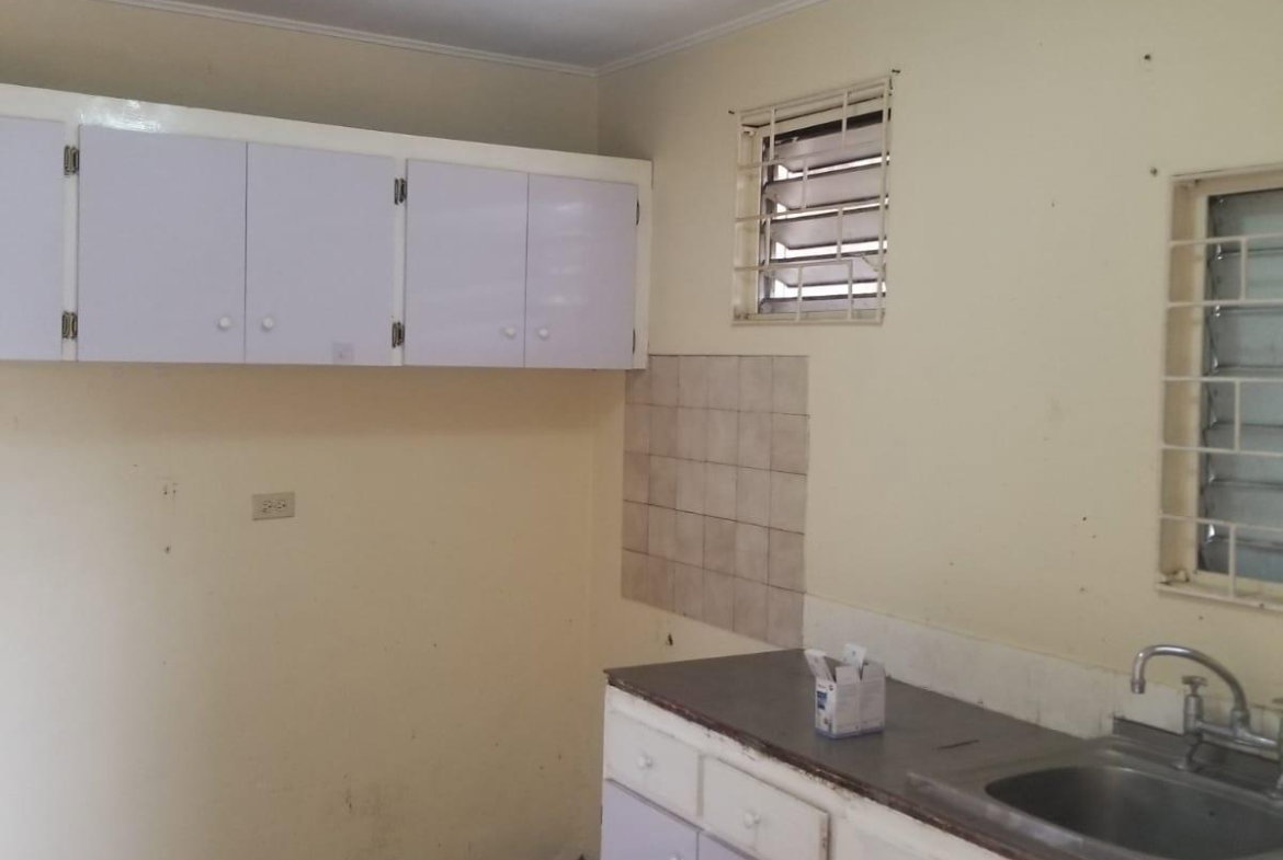 Twenty-Fourth image of 5a Perth Road in Mandeville, Manchester, Jamaica - property is For Sale