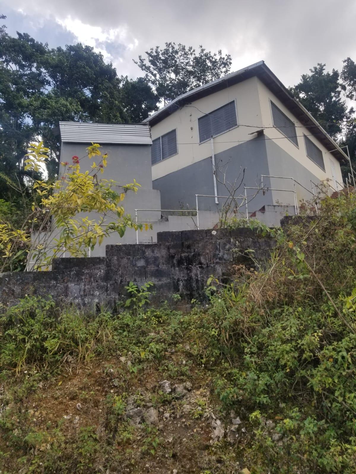 Charming-2-Bedroom-House-for-Sale-in-Mandeville-Jamaica Fourth image of 5a Perth Road in Mandeville, Manchester, Jamaica - property is For Sale