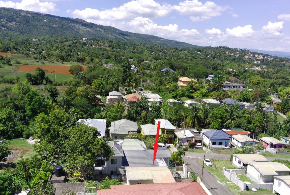 Sixteenth image of 35 Jerusalem in Santa Cruz, St. Elizabeth, Jamaica - property is For Sale
