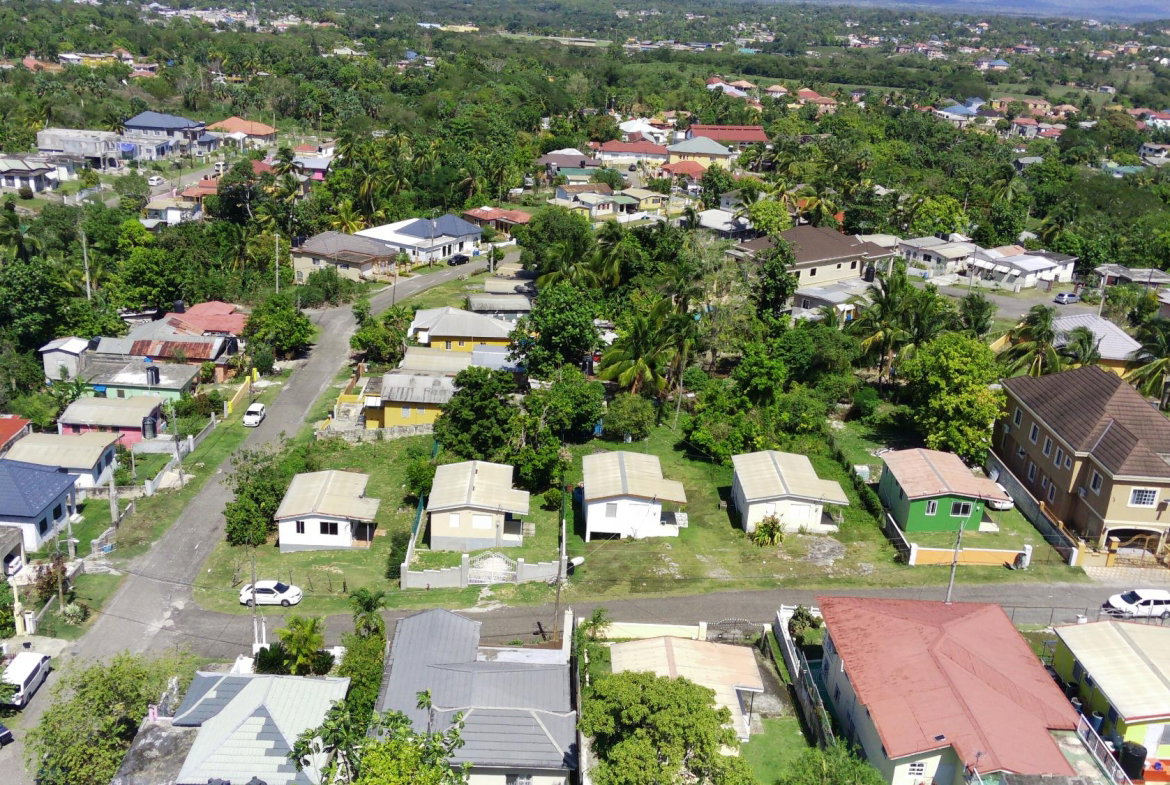 Twenty-First image of 35 Jerusalem in Santa Cruz, St. Elizabeth, Jamaica - property is For Sale