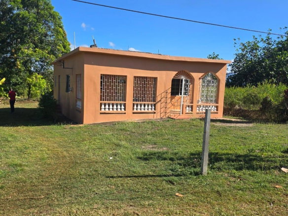 First image of Lot 13a Santa Cruz Park in Santa Cruz, St. Elizabeth, Jamaica - property is For Sale