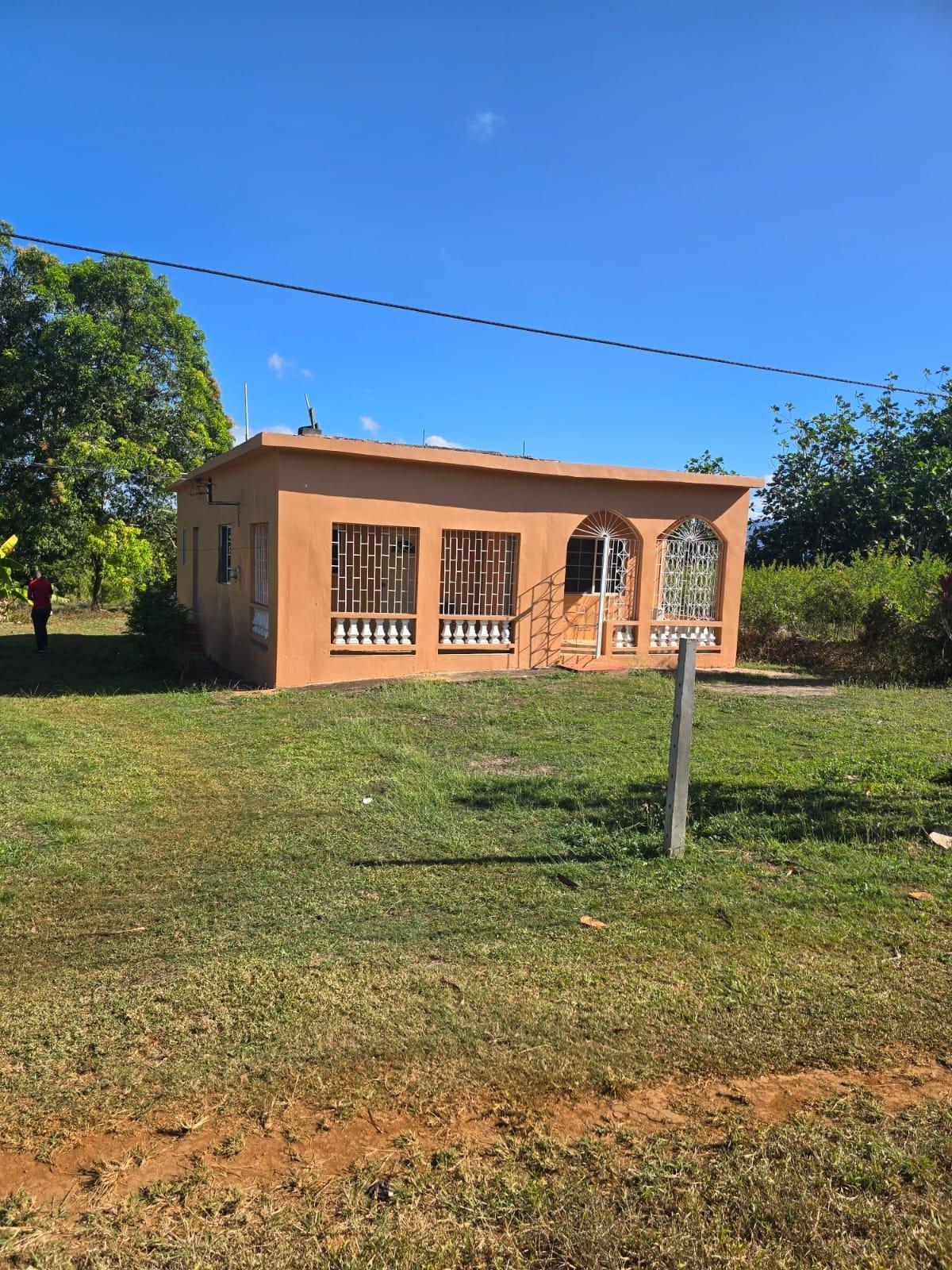 Charming-2-Bedroom-House-for-Sale-in-Santa-Cruz-Park-Jamaica First image of Lot 13a Santa Cruz Park in Santa Cruz, St. Elizabeth, Jamaica - property is For Sale