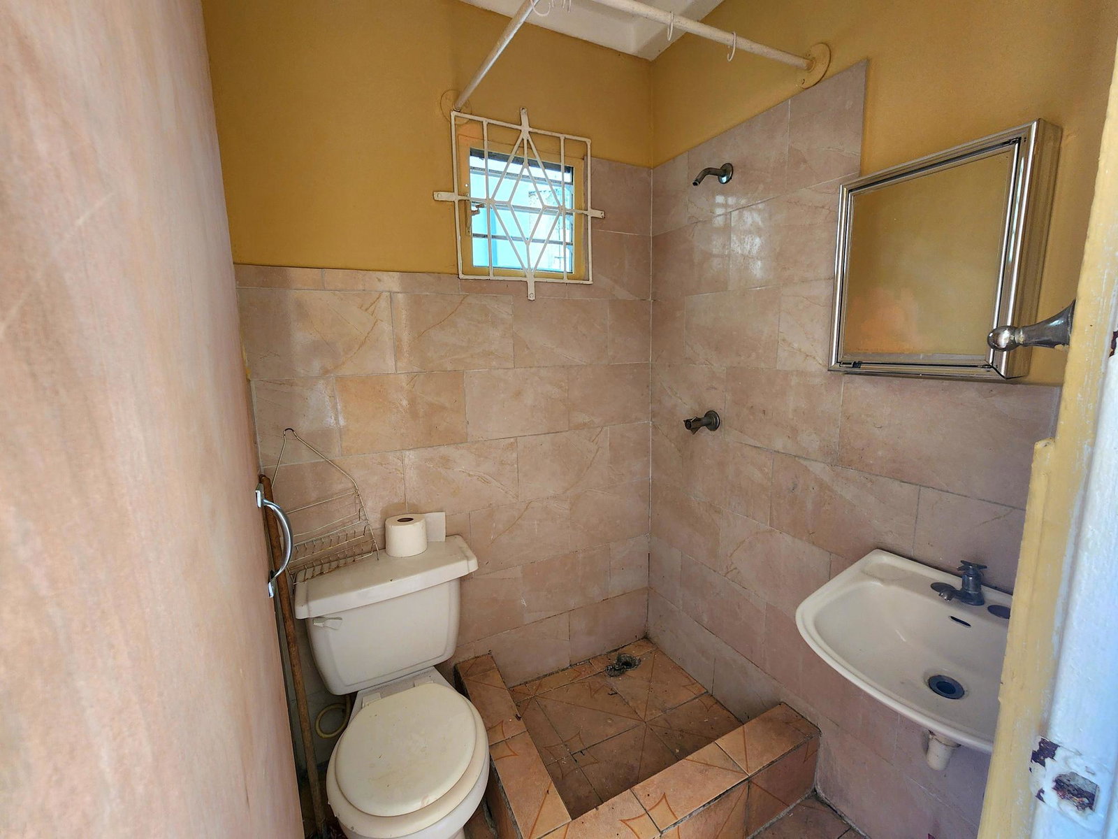 Seventh image of 1858 Cyntex Way, Waterford in Waterford, St. Catherine, Jamaica - property is For Sale