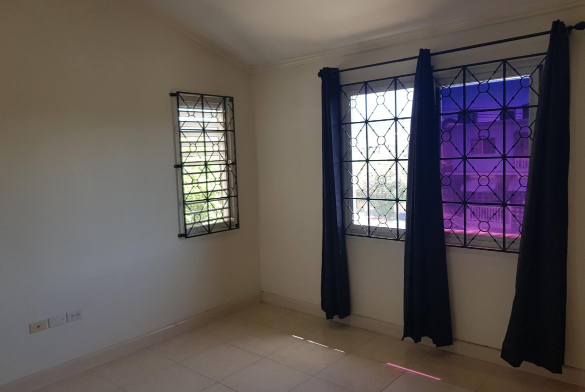 Sixteenth image of 39- le Bermonde in Greater Portmore, St. Catherine, Jamaica - property is For Rent