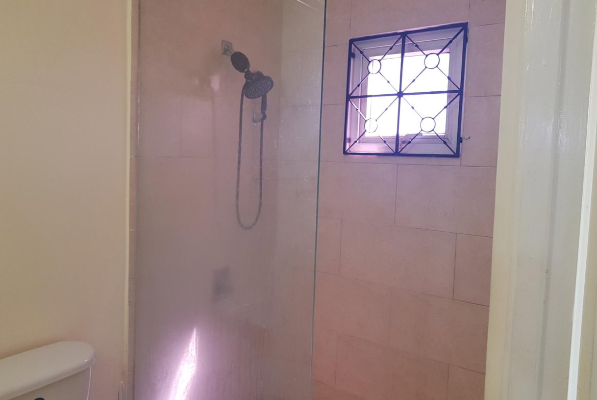 Nineteenth image of 39- le Bermonde in Greater Portmore, St. Catherine, Jamaica - property is For Rent