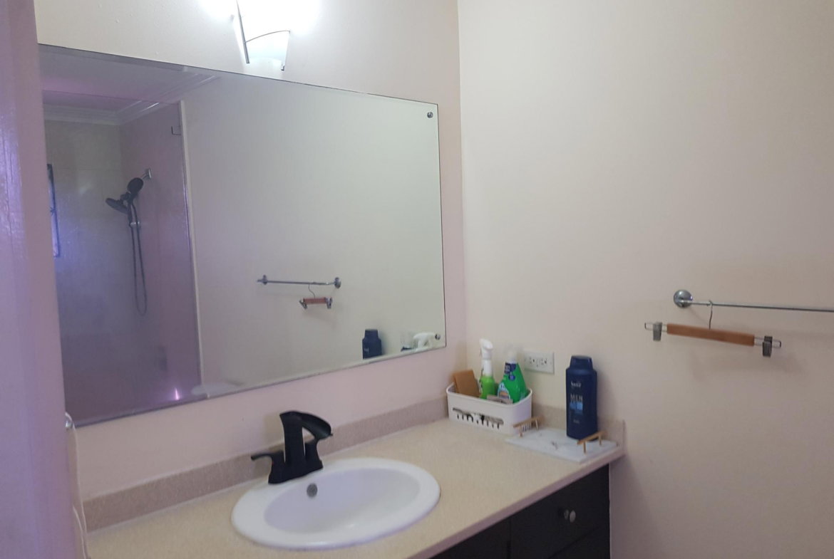 Twentieth image of 39- le Bermonde in Greater Portmore, St. Catherine, Jamaica - property is For Rent