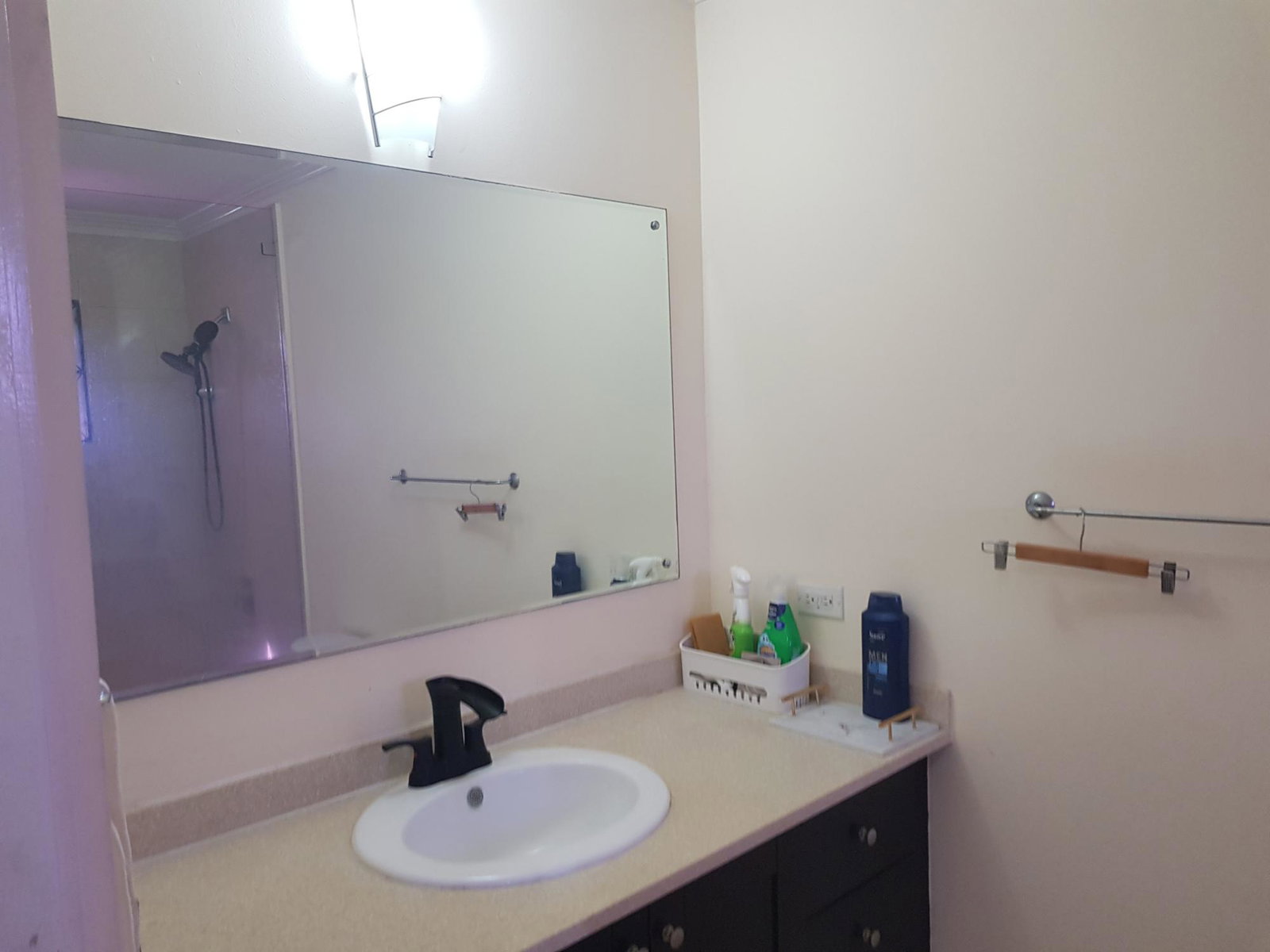 Twentieth image of 39- le Bermonde in Greater Portmore, St. Catherine, Jamaica - property is For Rent