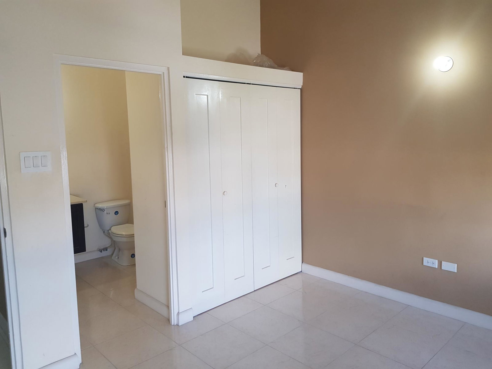 Twenty-Fourth image of 39- le Bermonde in Greater Portmore, St. Catherine, Jamaica - property is For Rent