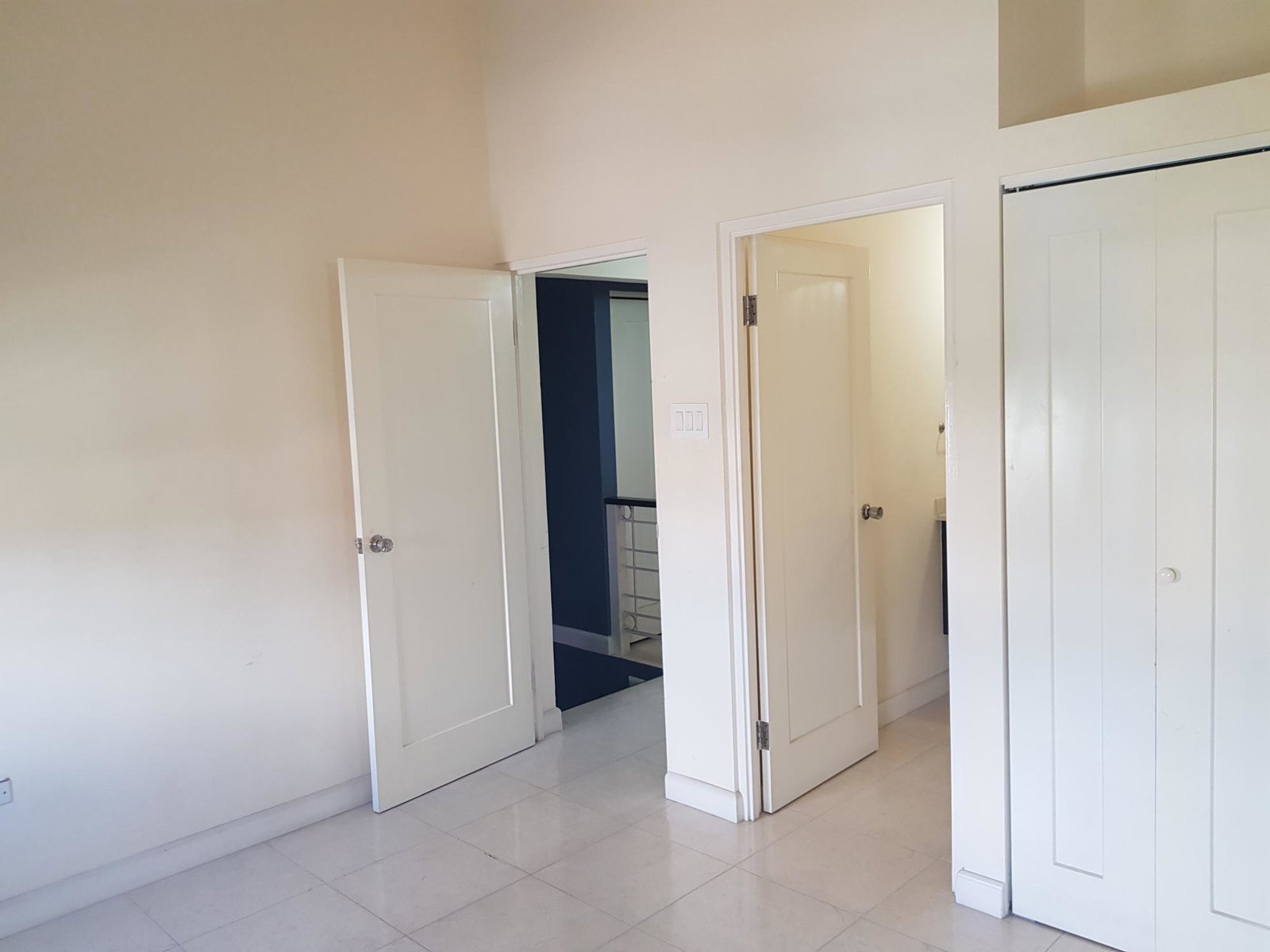 Twenty-Fifth image of 39- le Bermonde in Greater Portmore, St. Catherine, Jamaica - property is For Rent