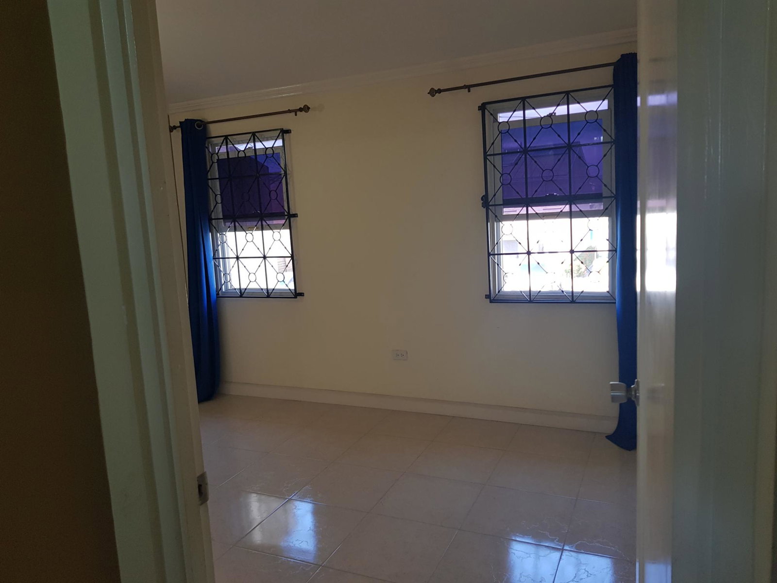 Twenty-Sixth image of 39- le Bermonde in Greater Portmore, St. Catherine, Jamaica - property is For Rent