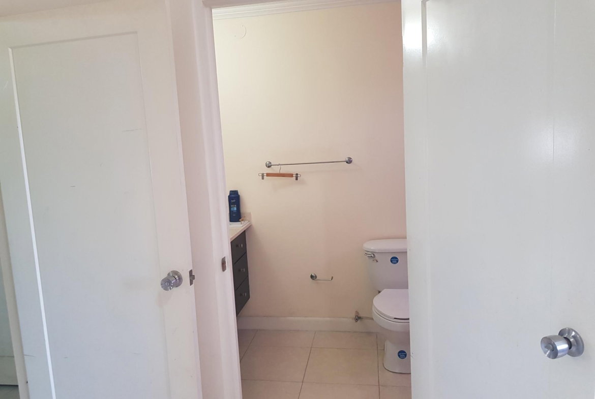 Twenty-Seventh image of 39- le Bermonde in Greater Portmore, St. Catherine, Jamaica - property is For Rent