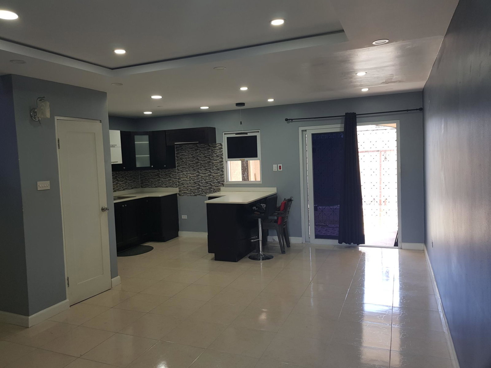 Seventh image of 39- le Bermonde in Greater Portmore, St. Catherine, Jamaica - property is For Rent