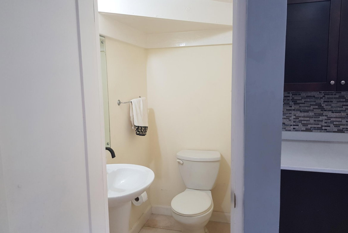 Ninth image of 39- le Bermonde in Greater Portmore, St. Catherine, Jamaica - property is For Rent