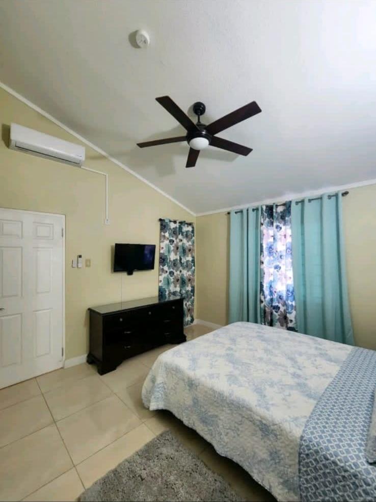 Charming-2-Bedroom-Townhouse-for-Rent-in-Seascape-Harbour-View Eighth image of 61-9 Seaweed Road in Kingston 17, St. Andrew, Jamaica - property is For Rent