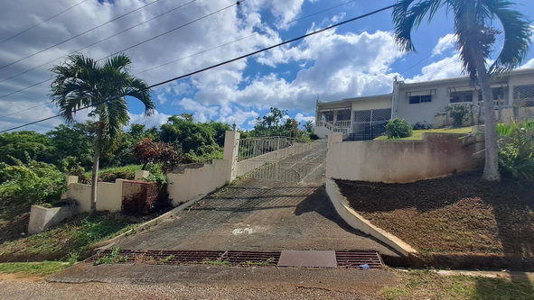 Fifth image of 13c Violet Avenue in Mandeville, Manchester, Jamaica - property is For Sale