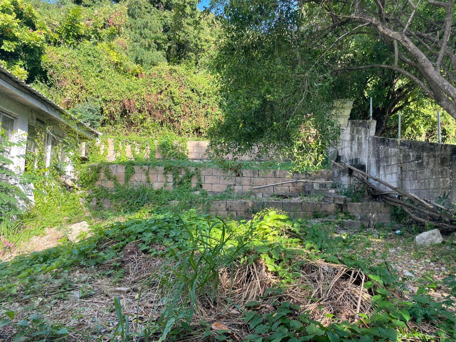 Seventeenth image of 4 Avesbury Ave Beverly Hill in Kingston 6, St. Andrew, Jamaica - property is For Sale