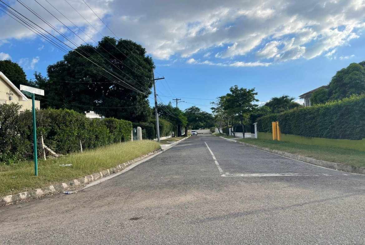 Twenty-Second image of 4 Avesbury Ave Beverly Hill in Kingston 6, St. Andrew, Jamaica - property is For Sale