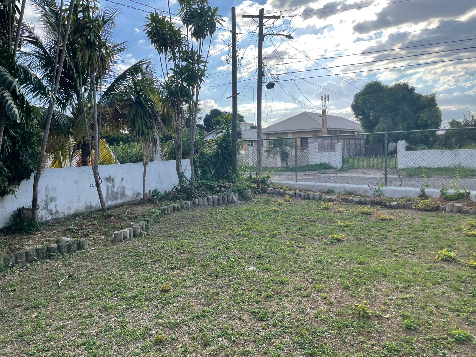 Fifth image of 4 Avesbury Ave Beverly Hill in Kingston 6, St. Andrew, Jamaica - property is For Sale
