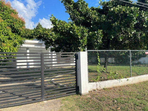 First image of 4 Avesbury Ave Beverly Hill in Kingston 6, St. Andrew, Jamaica - property is For Sale