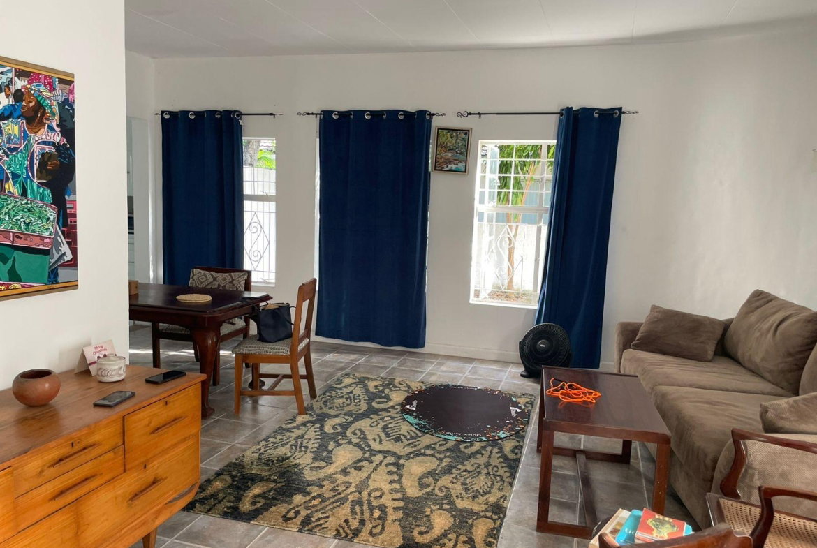 Seventh image of 4 Avesbury Ave Beverly Hill in Kingston 6, St. Andrew, Jamaica - property is For Sale