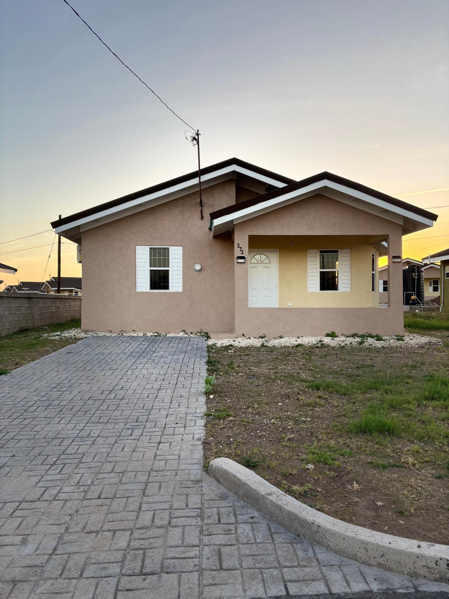 Eighteenth image of 373 Castle View Drive, Colbec in Old Harbour, St. Catherine, Jamaica - property is For Rent