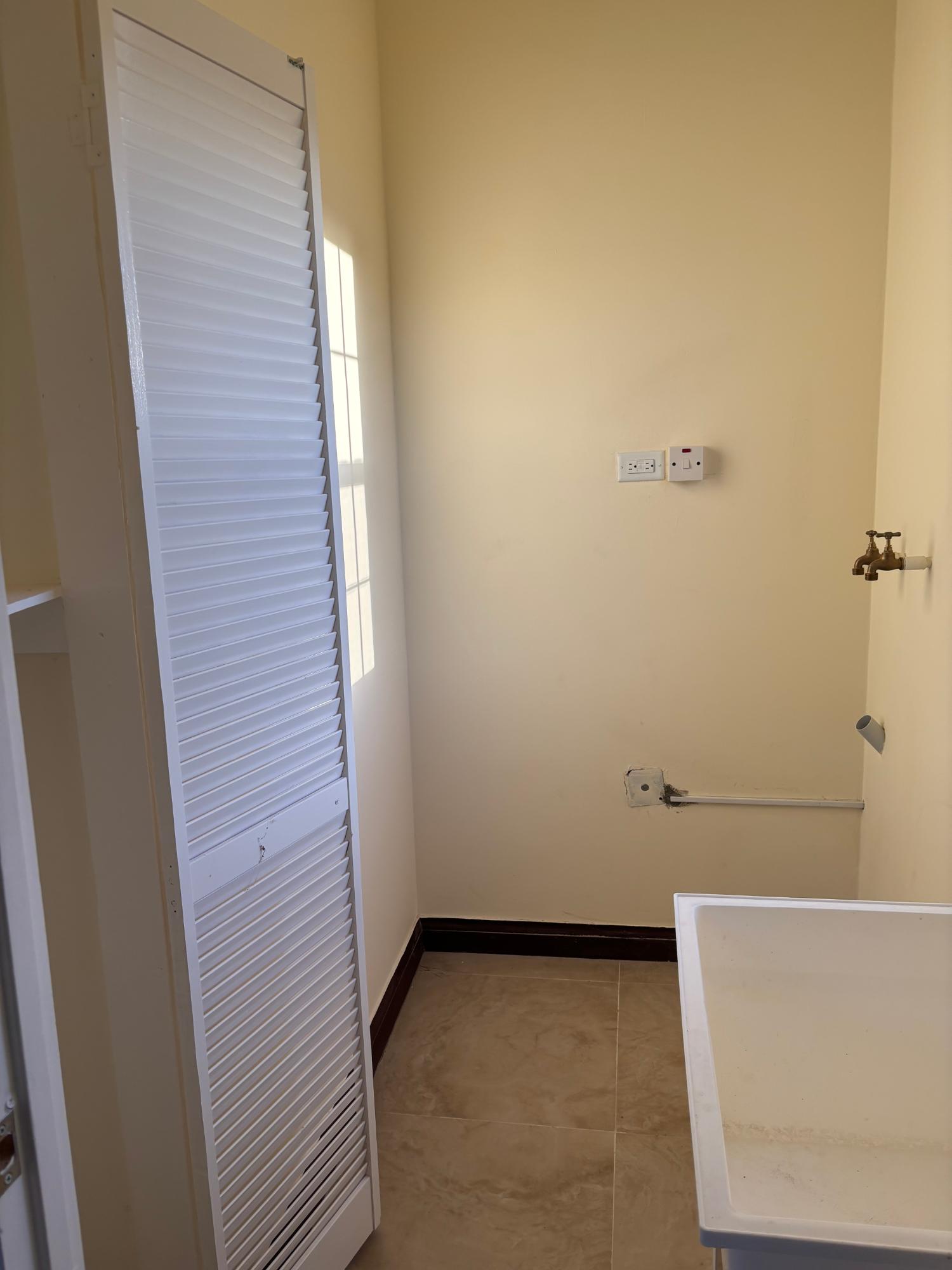 Seventh image of 373 Castle View Drive, Colbec in Old Harbour, St. Catherine, Jamaica - property is For Rent
