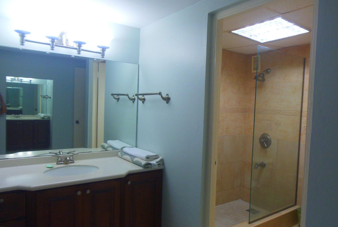 Twenty-Third image of 3a East-17 Kingsway in Kingston 10, St. Andrew, Jamaica - property is For Rent