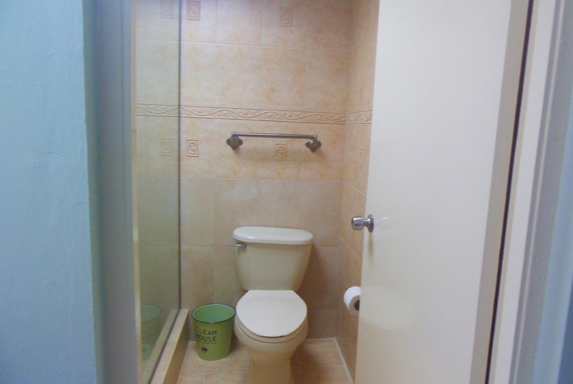 Twenty-Fifth image of 3a East-17 Kingsway in Kingston 10, St. Andrew, Jamaica - property is For Rent