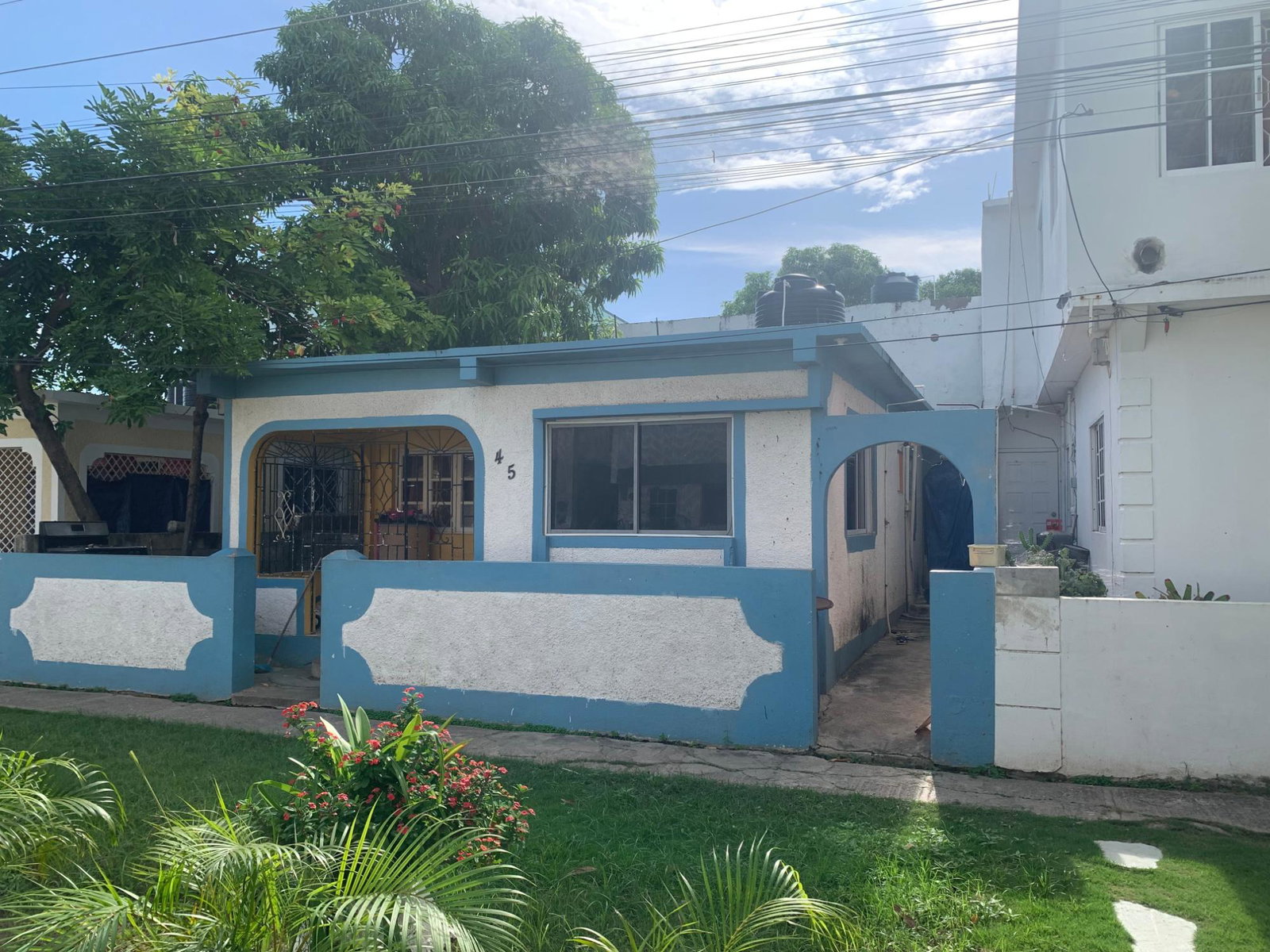 Third image of 45 South West 44th Way West in Greater Portmore, St. Catherine, Jamaica - property is For Sale