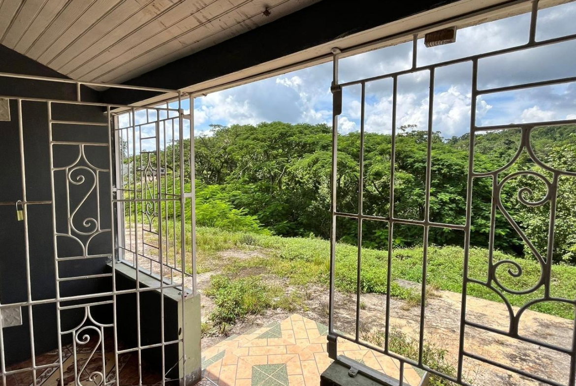 Third image of Albion, Knockpatrick in Knockpatirck, Manchester, Jamaica - property is For Sale