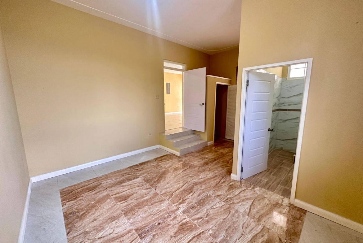 Eleventh image of Plantation Heights in Red Hills, St. Andrew, Jamaica - property is For Rent