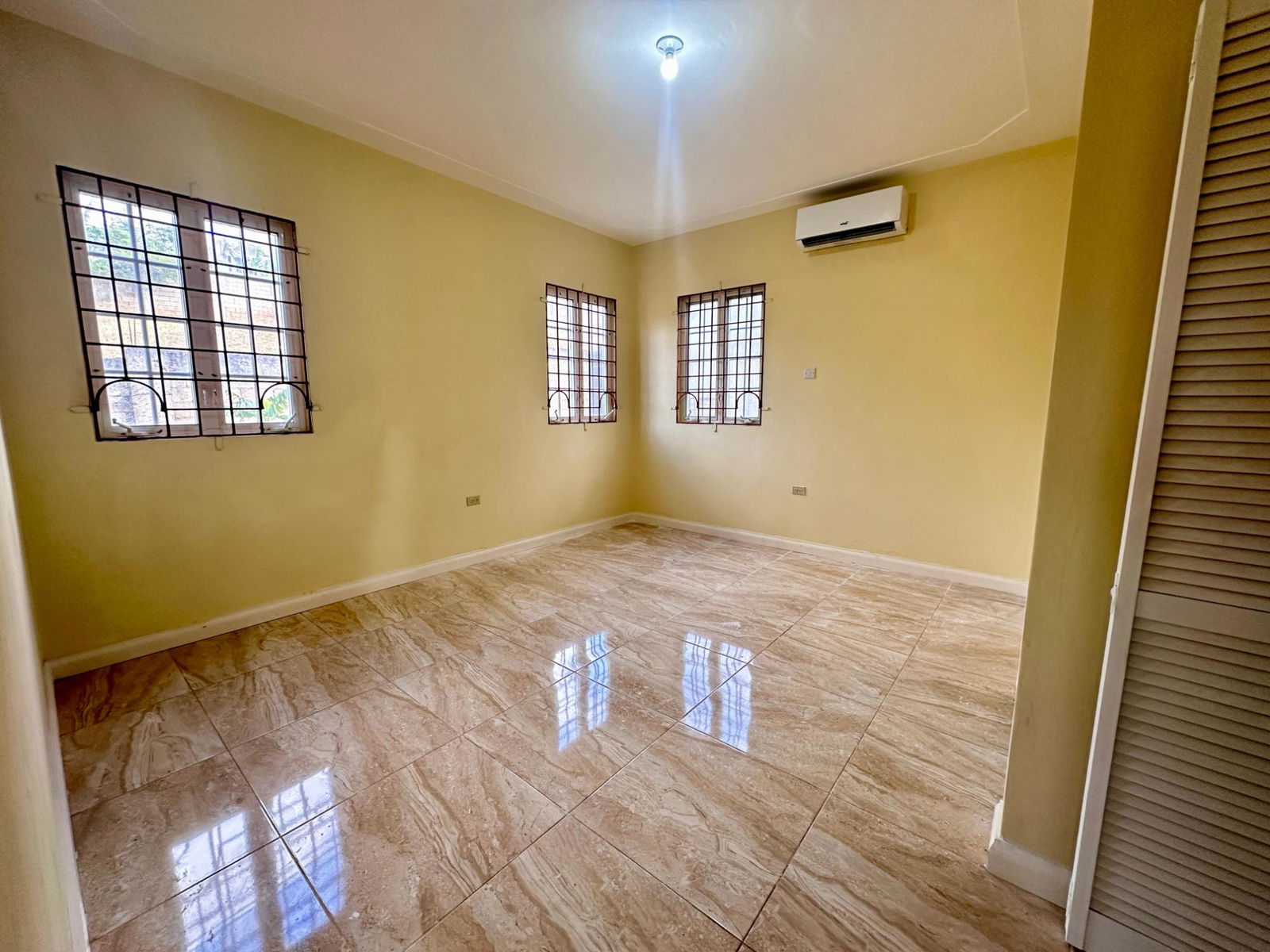 Charming-3-Bedroom-Ground-Floor-Unit-for-Rent-in-Plantation-Heights-St.-Andrew Nineteenth image of Plantation Heights in Red Hills, St. Andrew, Jamaica - property is For Rent