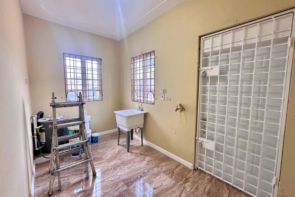 Twentieth image of Plantation Heights in Red Hills, St. Andrew, Jamaica - property is For Rent