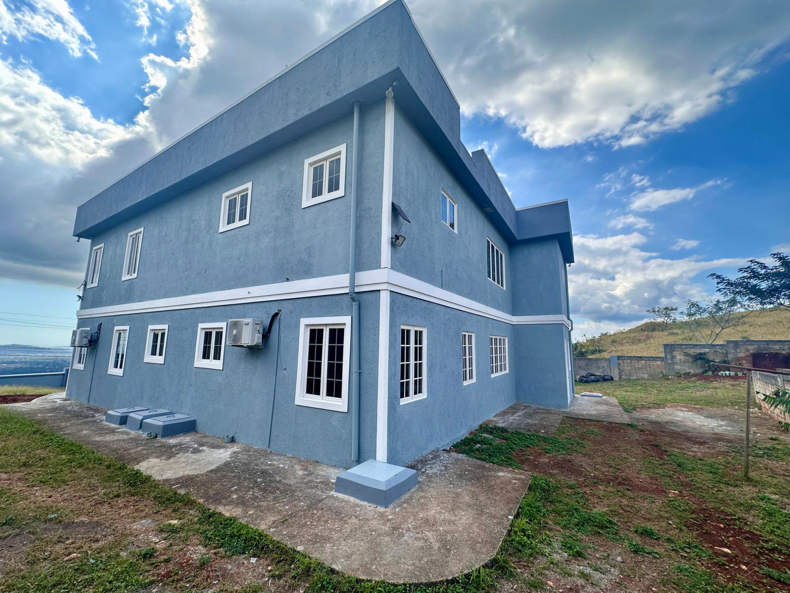 Charming-3-Bedroom-Ground-Floor-Unit-for-Rent-in-Plantation-Heights-St.-Andrew Third image of Plantation Heights in Red Hills, St. Andrew, Jamaica - property is For Rent