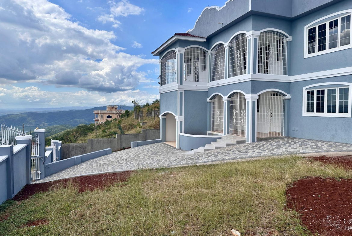 Fifth image of Plantation Heights in Red Hills, St. Andrew, Jamaica - property is For Rent