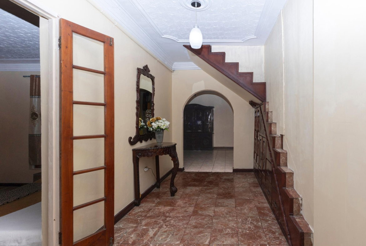 Fourth image of Lower-2 Upper Russell Heights in Kingston 8, St. Andrew, Jamaica - property is For Rent
