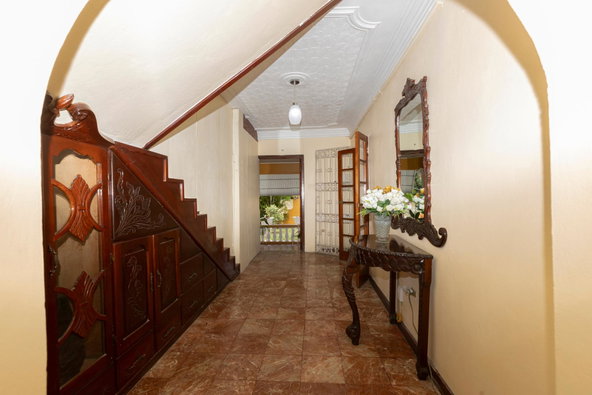 Fifth image of Lower-2 Upper Russell Heights in Kingston 8, St. Andrew, Jamaica - property is For Rent