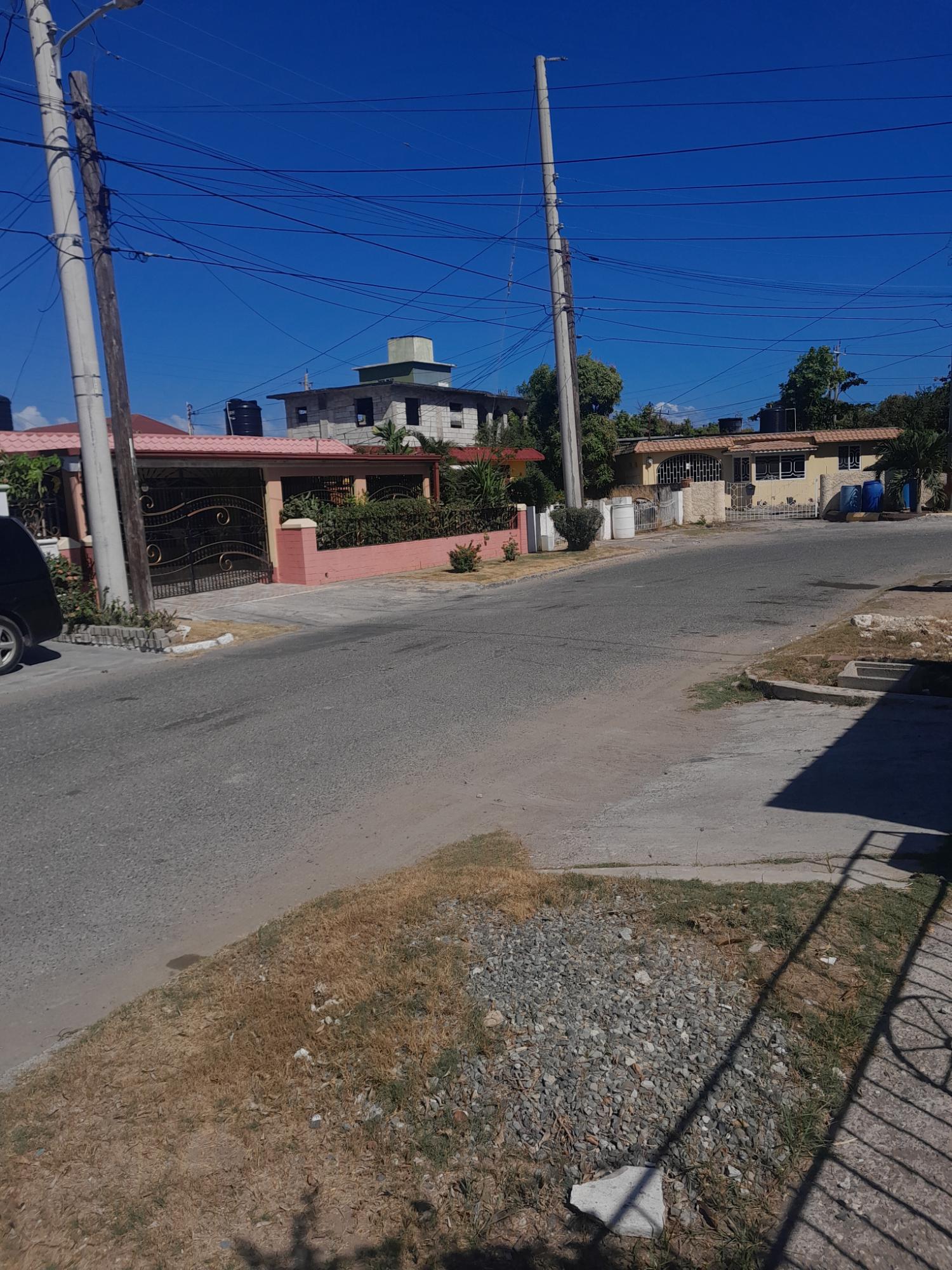 Charming-3-Bedroom-Home-for-Sale-in-Bridgeport-Jamaica Second image of 10 Spring Crescent in Bridgeport, St. Catherine, Jamaica - property is For Sale