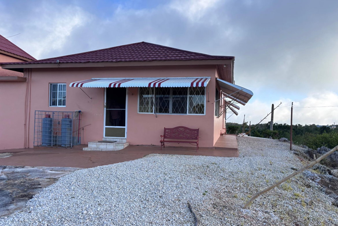 Second image of Corby, Munro in Southfield, St. Elizabeth, Jamaica - property is For Sale