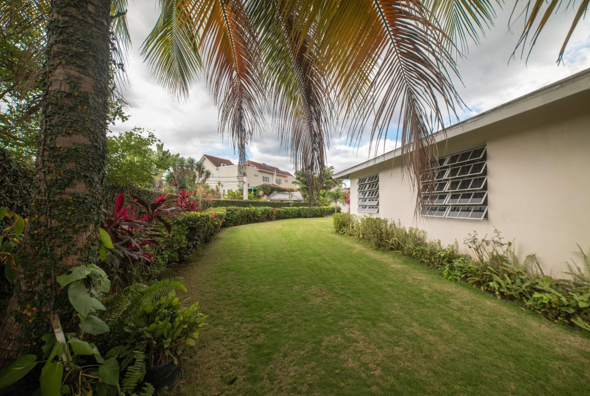 Twenty-Fifth image of 1-2 Dillsbury Avenue in Kingston 6, St. Andrew, Jamaica - property is For Sale