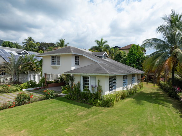 First image of 1-2 Dillsbury Avenue in Kingston 6, St. Andrew, Jamaica - property is For Sale