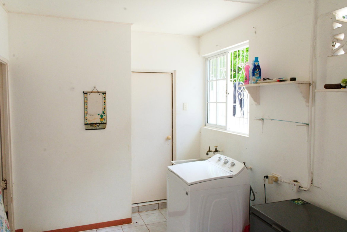 Eleventh image of 17 Lacovia H/scheme in Lacovia, St. Elizabeth, Jamaica - property is For Sale