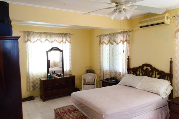 Tenth image of 17 Lacovia H/scheme in Lacovia, St. Elizabeth, Jamaica - property is For Sale