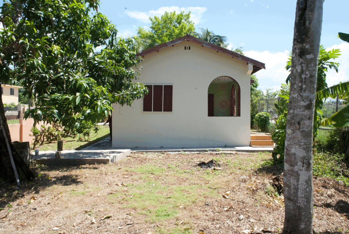 Sixteenth image of 116 Lacovia H/scheme in Lacovia, St. Elizabeth, Jamaica - property is For Sale