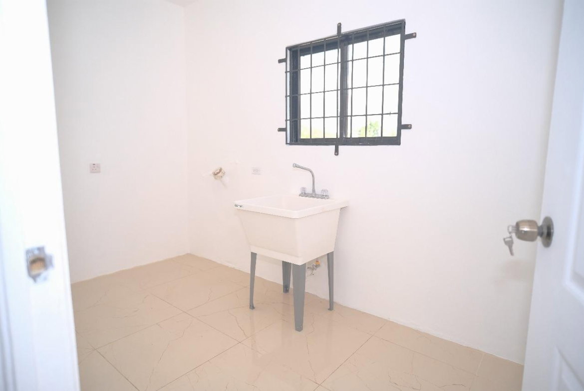 Eleventh image of 8 Boxwood in Santa Cruz, St. Elizabeth, Jamaica - property is For Sale