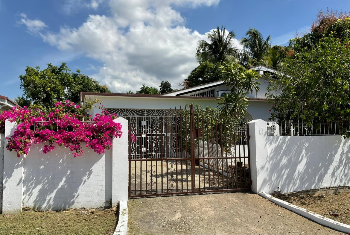 Sixth image of 6 Toronto Drive in Spanish Town, St. Catherine, Jamaica - property is For Sale