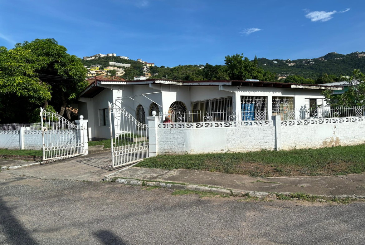 Eighth image of 18 Candlelight Crescent in Kingston 8, St. Andrew, Jamaica - property is For Sale