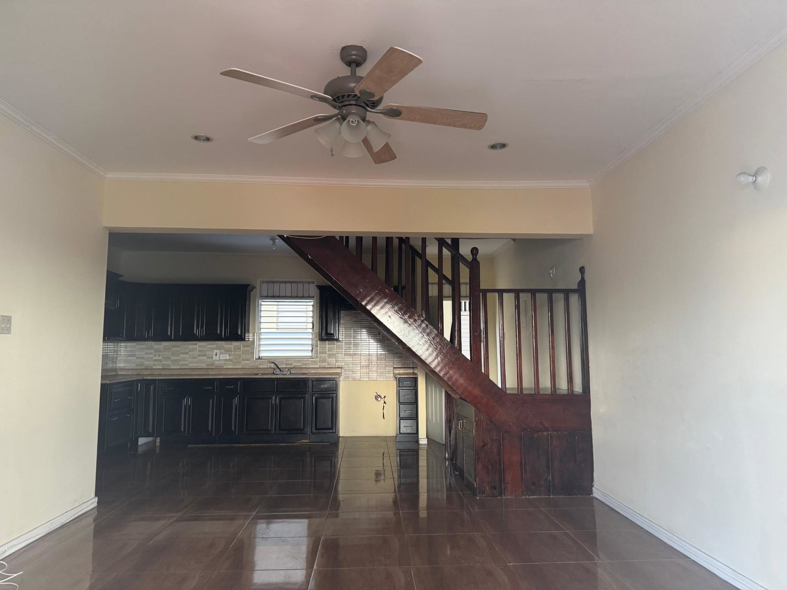 Sixth image of 28-18 Kensington Crescent in Kingston 5, St. Andrew, Jamaica - property is For Sale